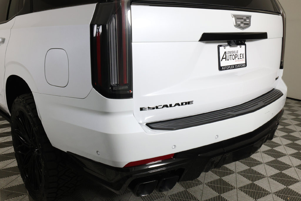 Used 2026 Cadillac Escalade V w/ LPO, ONYX Package AWD/4WD image 56