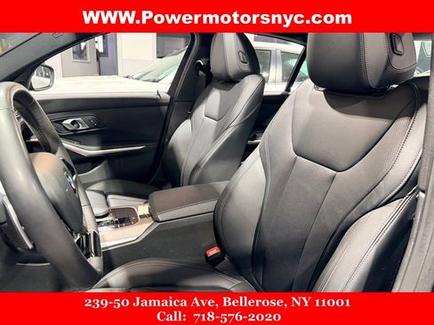 Used 2025 BMW 330i xDrive Sedan image 17