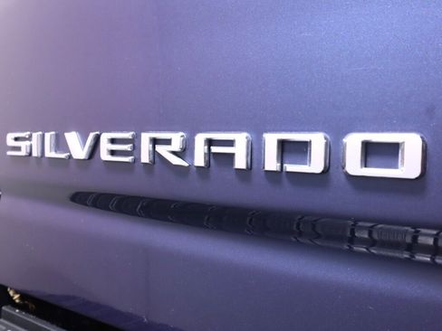 Used 2020 Chevrolet Silverado 2500 LTZ w/ LTZ Premium Package AWD/4WD image 46