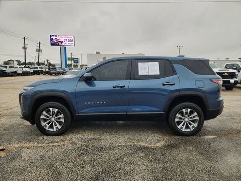 Used 2026 Chevrolet Equinox LT FWD image 4
