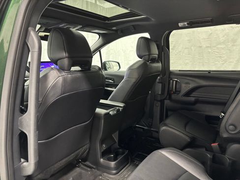 Used 2026 Toyota Sienna XLE Woodland Edition AWD/4WD image 50