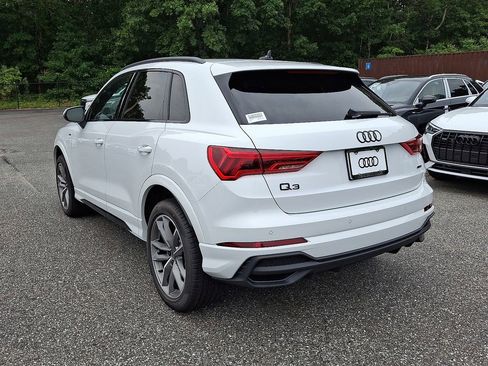 New 2025 Audi Q3 2.0T Premium image 3