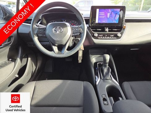 Used 2024 Toyota Corolla LE FWD image 7