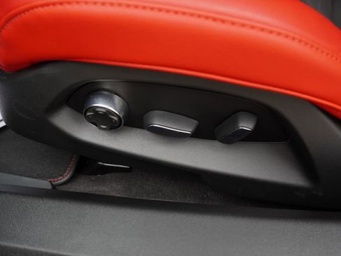 Certified 2022 Chevrolet Corvette Stingray Premium Conv w/ Z51 Performance Package RWD image 23