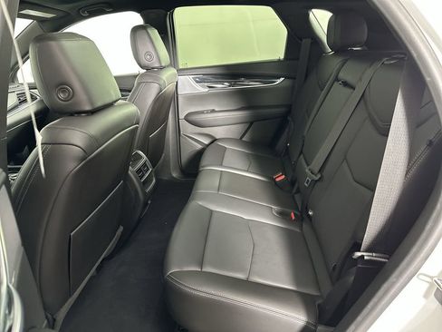 Used 2023 Cadillac XT5 Premium Luxury image 28
