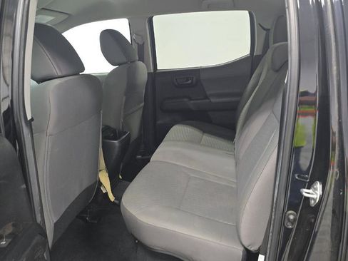 Used 2022 Toyota Tacoma SR w/ SR Convenience Package RWD image 7
