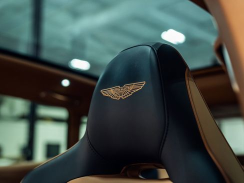 Used 2023 Aston Martin DBX 707 image 23