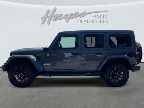 Used 2023 Jeep Wrangler Sahara AWD/4WD image 8
