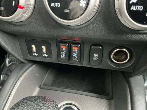 Used 2023 Mitsubishi Outlander Sport ES image 16