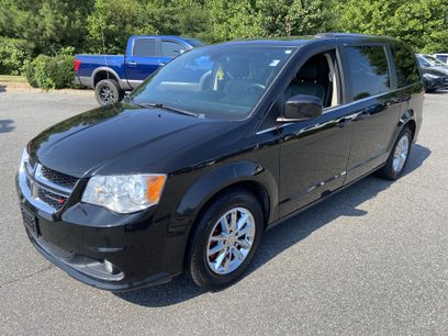 Used 2020 Dodge Grand Caravan SXT