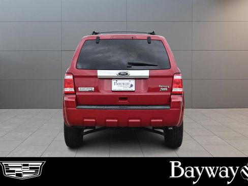Used 2010 Ford Escape Limited FWD image 6