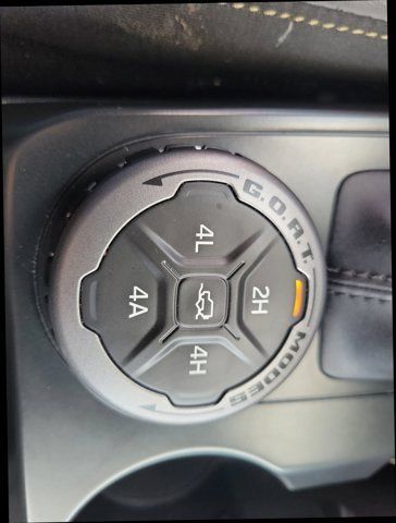 Certified 2025 Ford Bronco Badlands AWD/4WD image 30