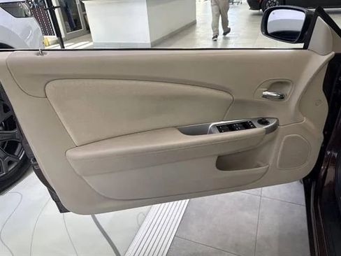 Used 2012 Chrysler 200 Touring w/ Cold Weather Group FWD image 8