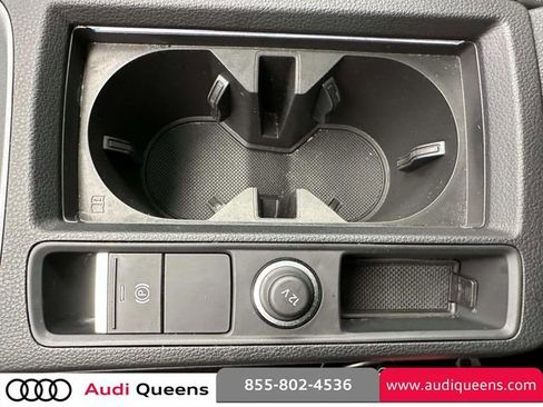 Certified 2025 Audi Q3 2.0T Premium w/ Convenience Package image 28
