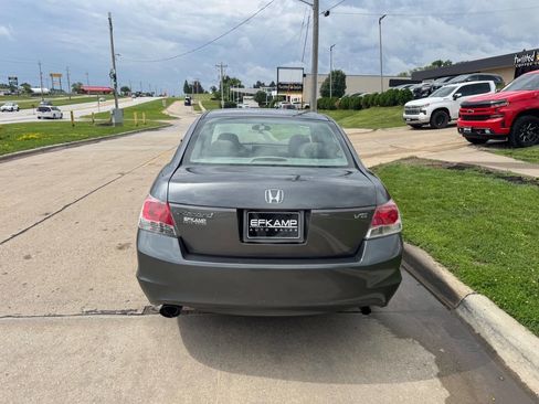 Used 2009 Honda Accord EX image 4
