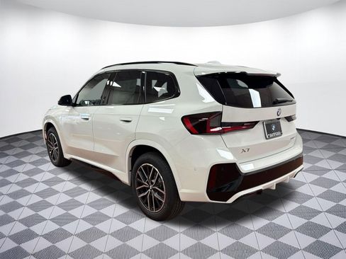 New 2026 BMW X1 xDrive28i image 3