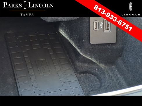 Certified 2021 Lincoln Nautilus Reserve w/ Equipment Group 201A image 23