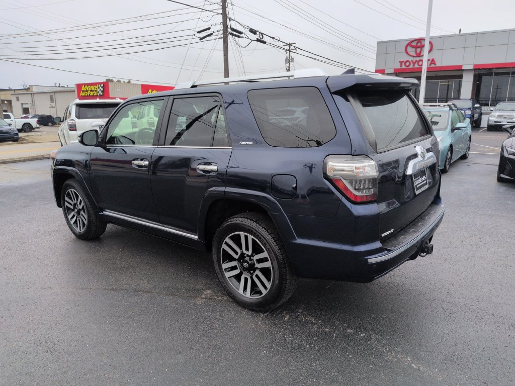Used 2022 Toyota 4Runner Limited AWD/4WD image 3