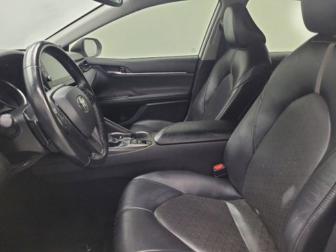 Used 2023 Toyota Camry XSE image 17