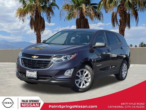 Used 2019 Chevrolet Equinox LS FWD image 1