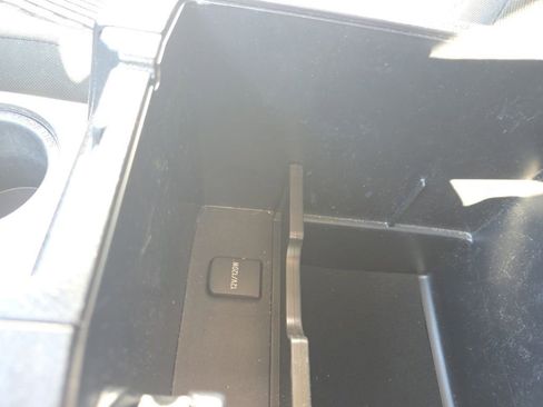 Used 2024 Toyota 4Runner SR5 image 33