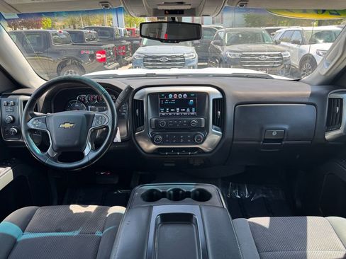 Used 2019 Chevrolet Silverado 1500 LT AWD/4WD image 21