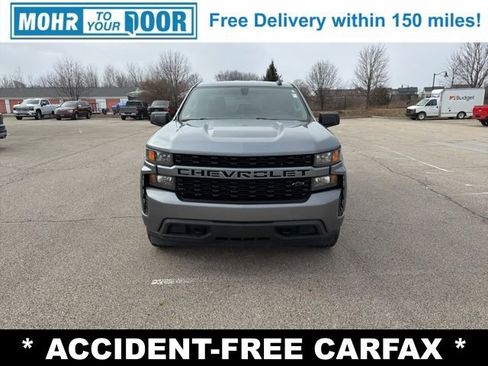 Used 2021 Chevrolet Silverado 1500 Custom image 2