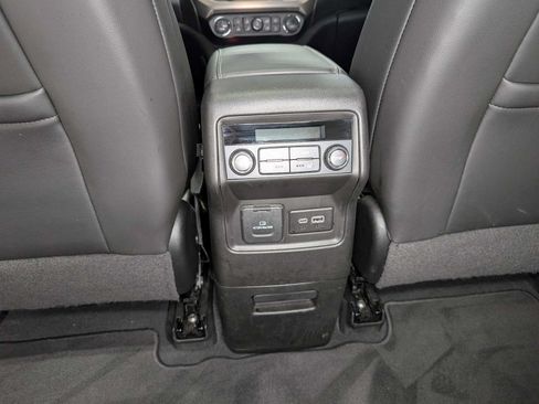 Used 2023 GMC Acadia Denali AWD/4WD image 21