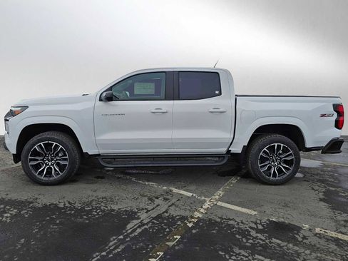 New 2025 Chevrolet Colorado Z71 w/ Technology Package image 2