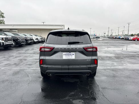 Used 2025 Ford Escape ST-Line AWD/4WD image 4