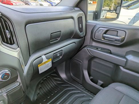 New 2026 GMC Sierra 2500 Pro RWD image 17