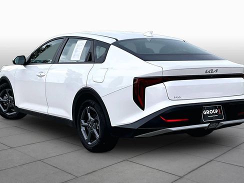 Used 2025 Kia K4 LXS image 10