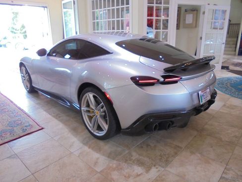 Used 2021 Ferrari Roma RWD image 47