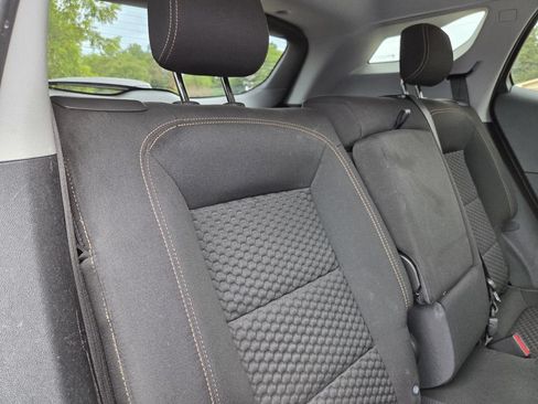 Used 2018 GMC Terrain SLE FWD image 30