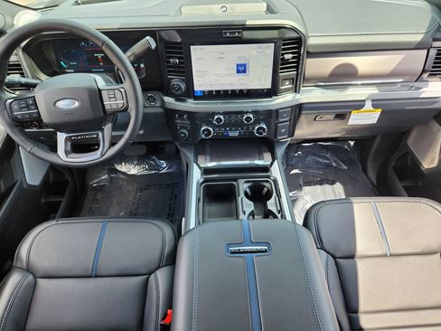 New 2026 Ford F450 Platinum w/ FX4 Off-Road Package AWD/4WD image 16
