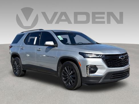 Used 2022 Chevrolet Traverse RS AWD/4WD image 1