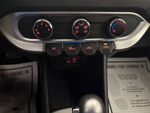 Used 2016 Kia Rio LX image 35