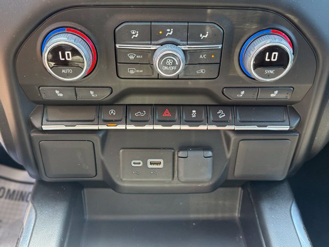 Used 2022 Chevrolet Silverado 1500 RST AWD/4WD image 19