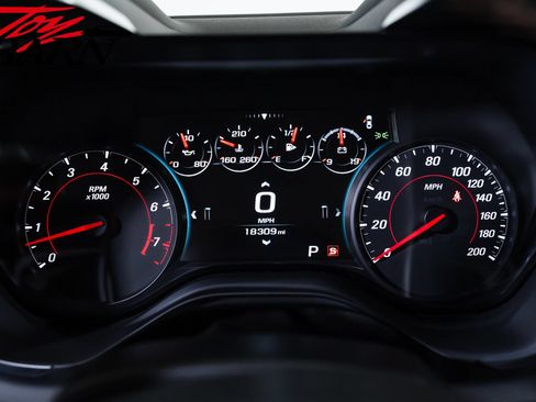 Used 2016 Chevrolet Camaro SS RWD image 38