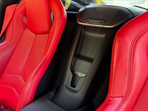 Used 2022 Chevrolet Corvette Stingray Preferred Cpe w/ Z51 Performance Package RWD image 33