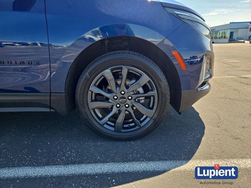 Used 2023 Chevrolet Equinox RS w/ LPO, Floor Liner Package AWD/4WD image 16