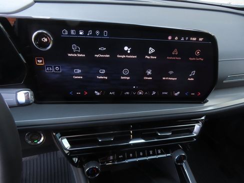 New 2026 Chevrolet Traverse LT w/ Driver Confidence Package image 5