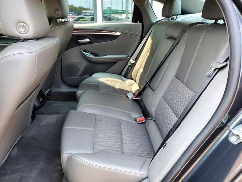 Used 2019 Chevrolet Impala LS FWD image 13