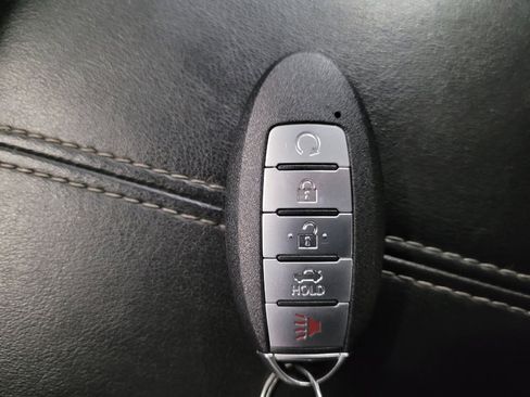 Used 2021 Nissan Sentra SV image 32