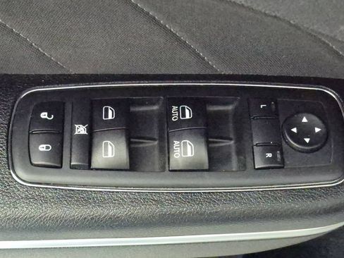 Used 2017 Dodge Charger SXT w/ Rallye Group AWD/4WD image 16