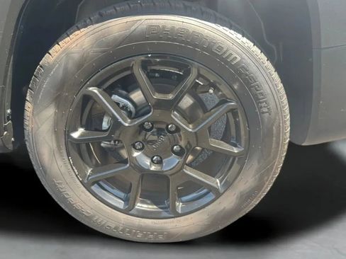 Used 2020 Jeep Renegade Altitude FWD image 36