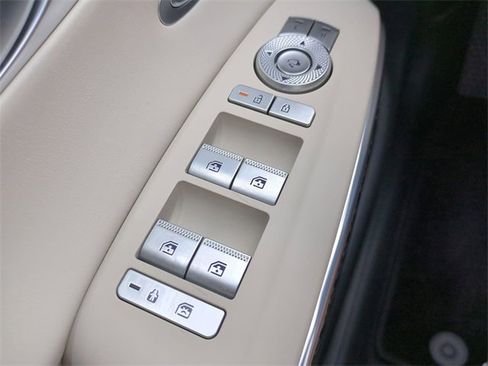 Certified 2026 Genesis GV70 3.5T Sport Prestige image 25