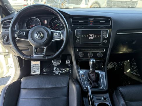 Used 2016 Volkswagen GTI SE w/ Lighting Package (SEL) image 26