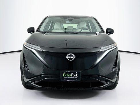 Used 2024 Nissan Ariya AWD image 2