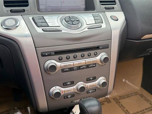 Used 2014 Nissan Murano CrossCabriolet w/ Navigation Package AWD/4WD image 22